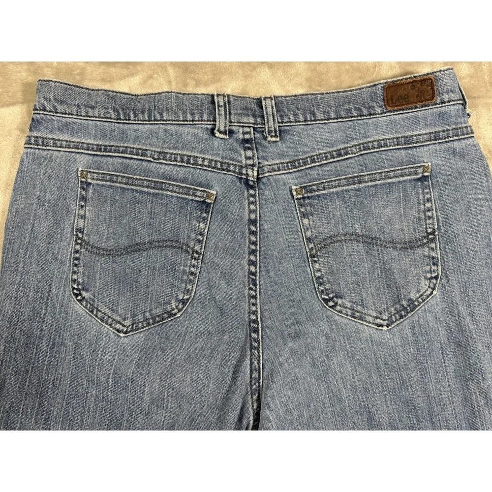 Lee Womens Jeans 16 Short Relaxed Straight Leg High‎ Rise Stretch Light Wash